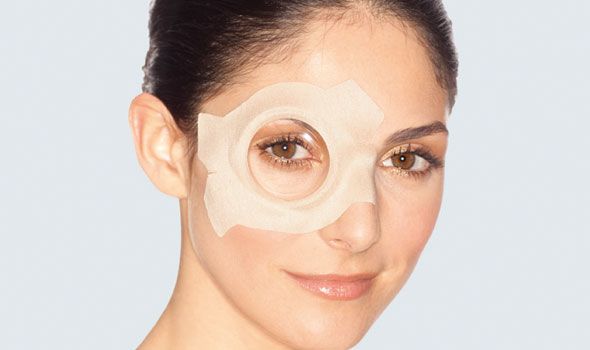 LOHMANN & RAUSCHER PRO-OPHTA Eye dressing S 10 x 7.2cm