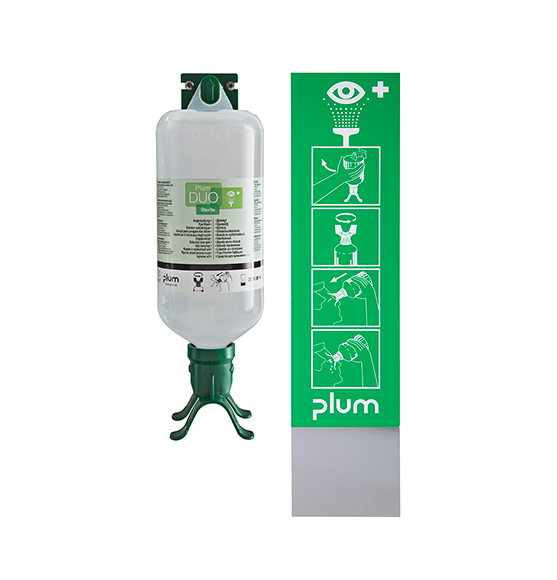 PLUM Eye wash station with wall bracket