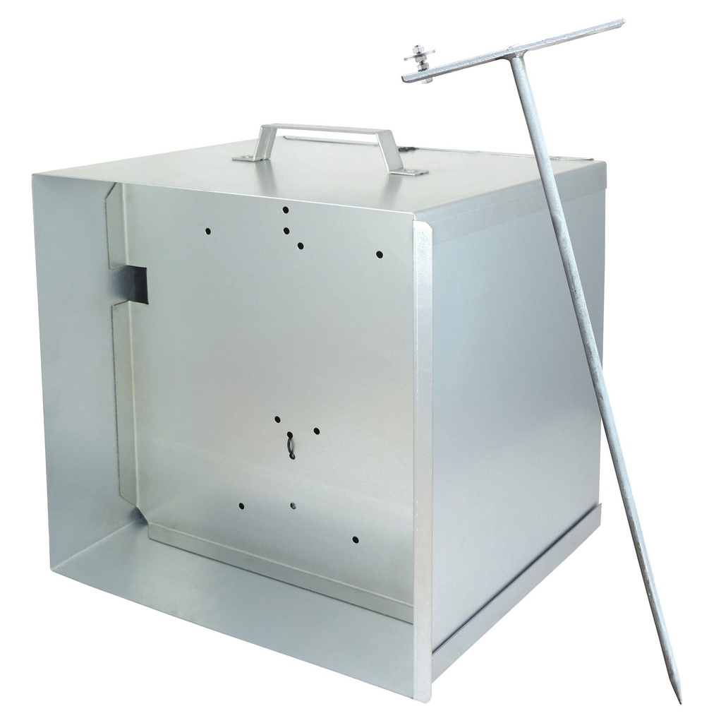 GÖBEL Equipment cabinet