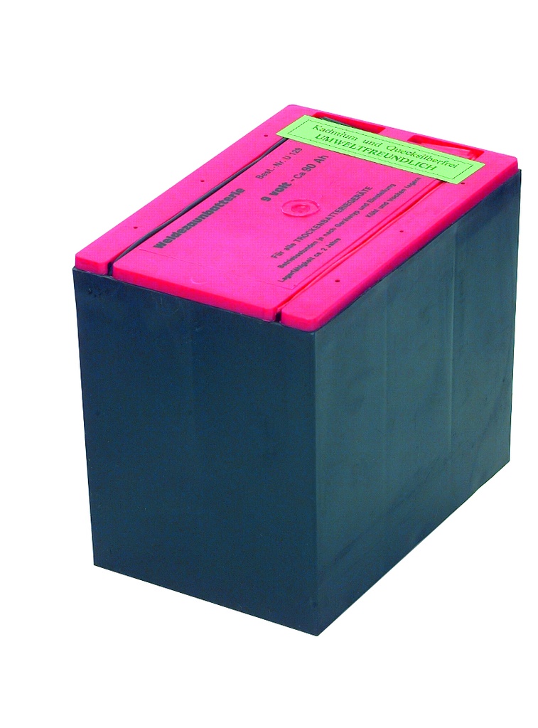 GÖBEL Battery 90 AH