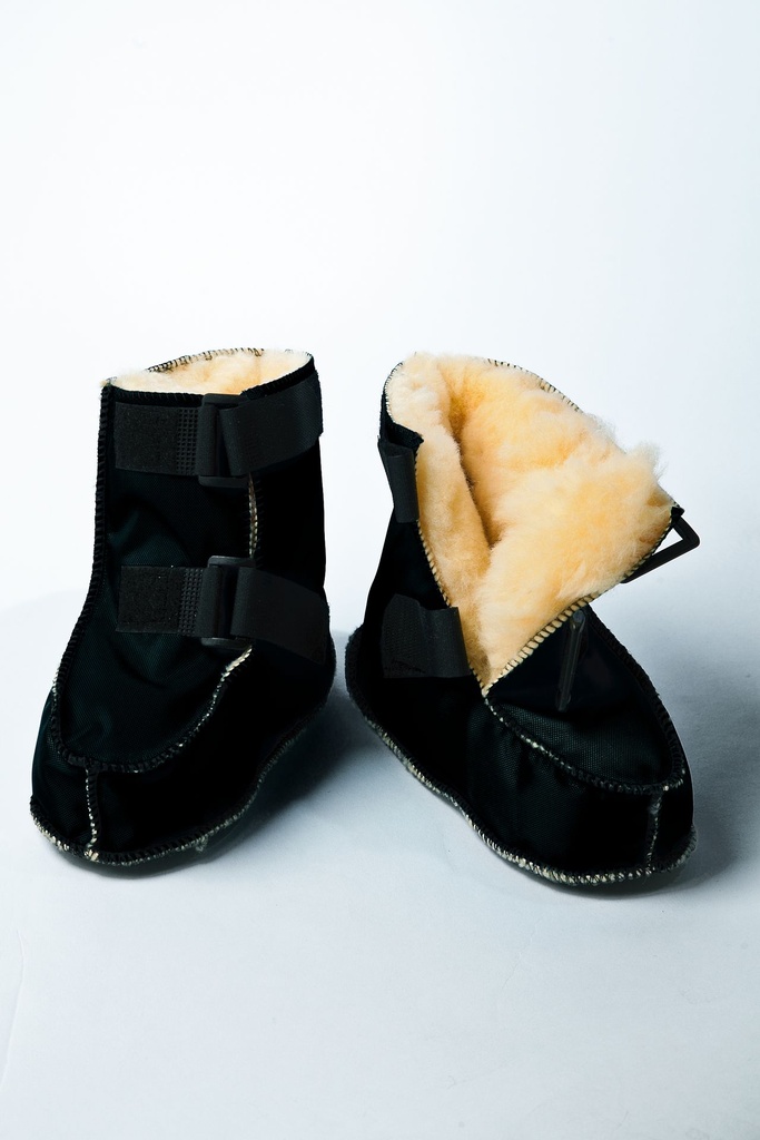 ORGATERM Reha-Schuh mit Nylonbezug, Laufsohle und Klettverschluss schwarz